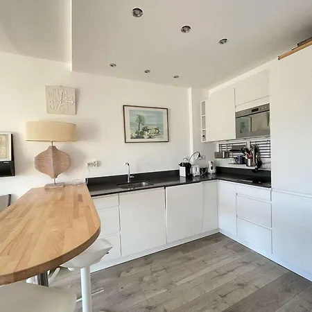 T2 Au Lavandou - Climatisation, Parking Privatif, Proche - Fr-1-308-203 * Le Lavandou