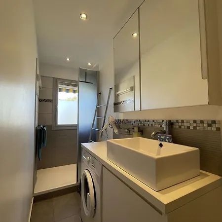 Lejlighed T2 Au Lavandou - Climatisation, Parking Privatif, Proche - Fr-1-308-203 Le Lavandou