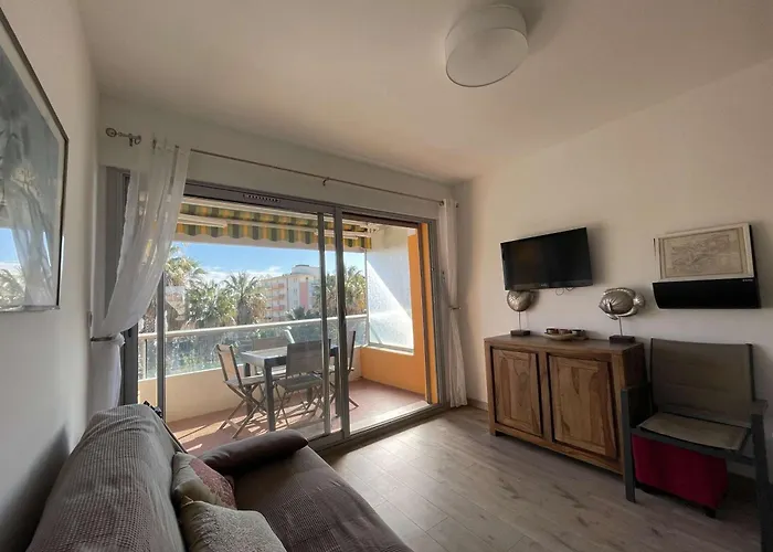 T2 Au Lavandou - Climatisation, Parking Privatif, Proche - Fr-1-308-203 Апартаменти Ле-Лаванду